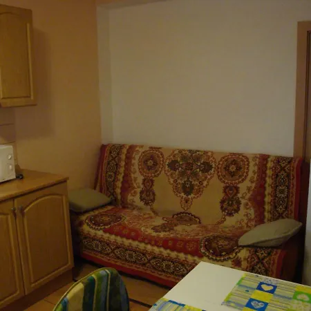 Apartman *